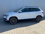 Skoda Karoq 1.5 TSI DSG LED/Tel/Sitzheiz.CarPlay - Skoda Gebrauchtwagen in Rostock