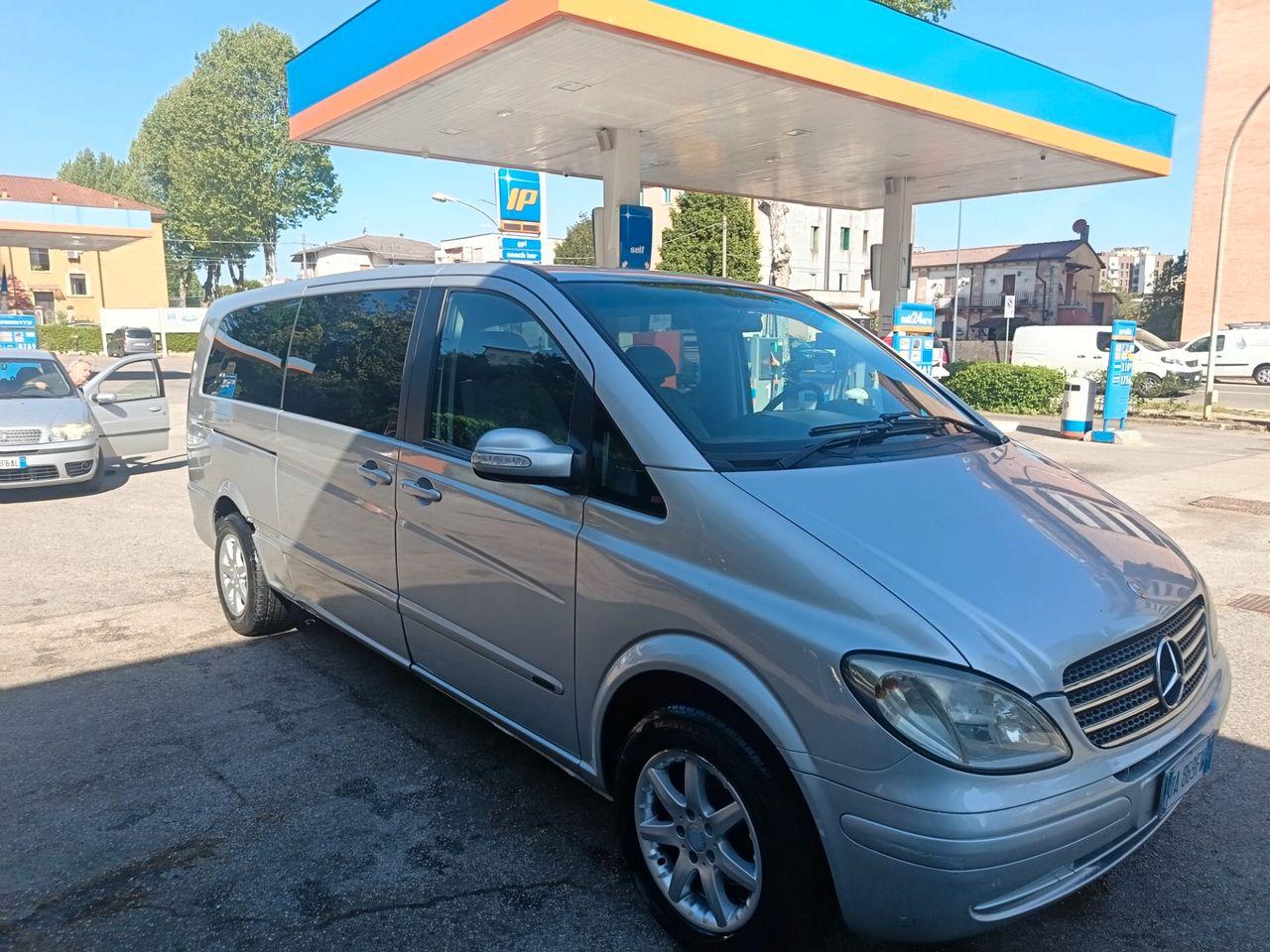 Mercedes-Benz Viano