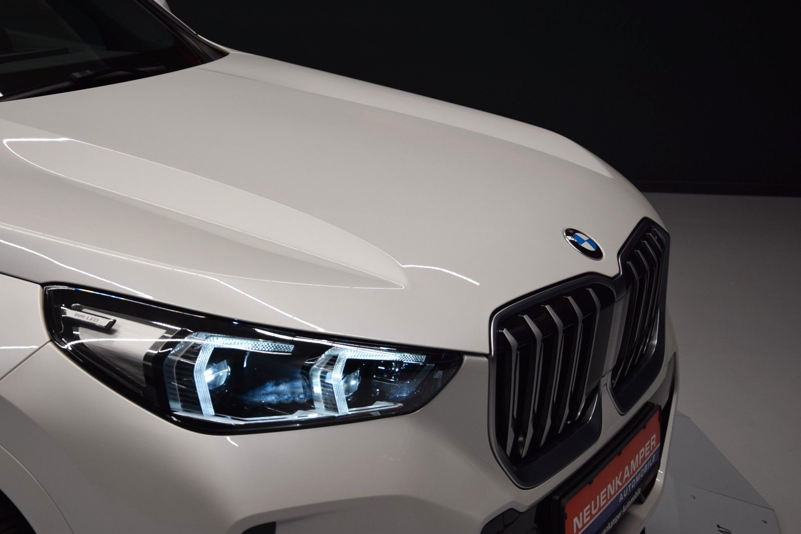 Fahrzeugabbildung BMW X1 18 i sDrive M Sport Pano H&k ACC Memory Leder