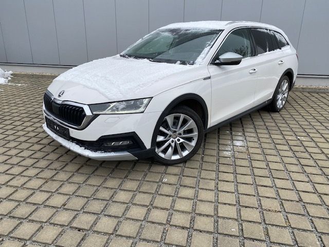 Octavia 2.0 TDI 4x4 DSG Scout AHK/STANDHEIZUNG/M