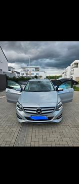 Mercedes-Benz B 180 - 7G Style - Mercedes-Benz B 180 in Bonn