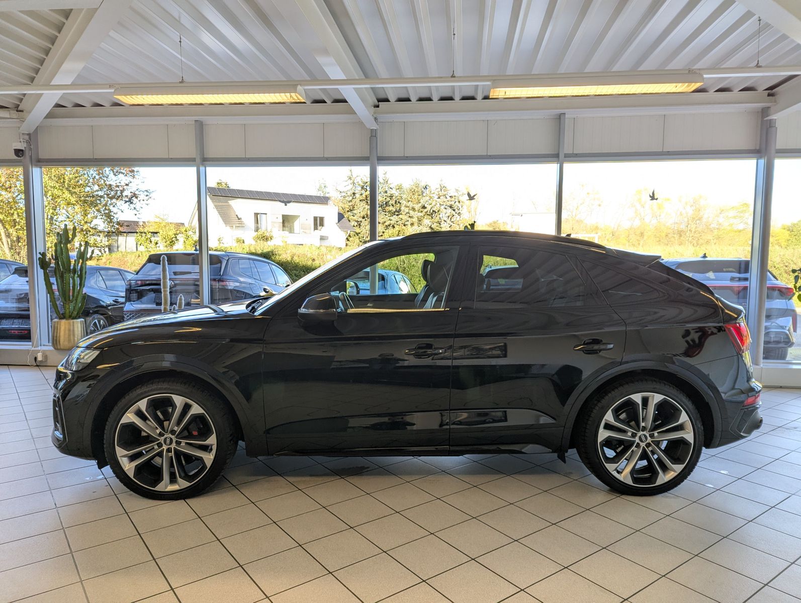 AUDI SQ5 3.0 TDI qu. Matrix Optik+ HUD B&O Memory AHK - Image 4