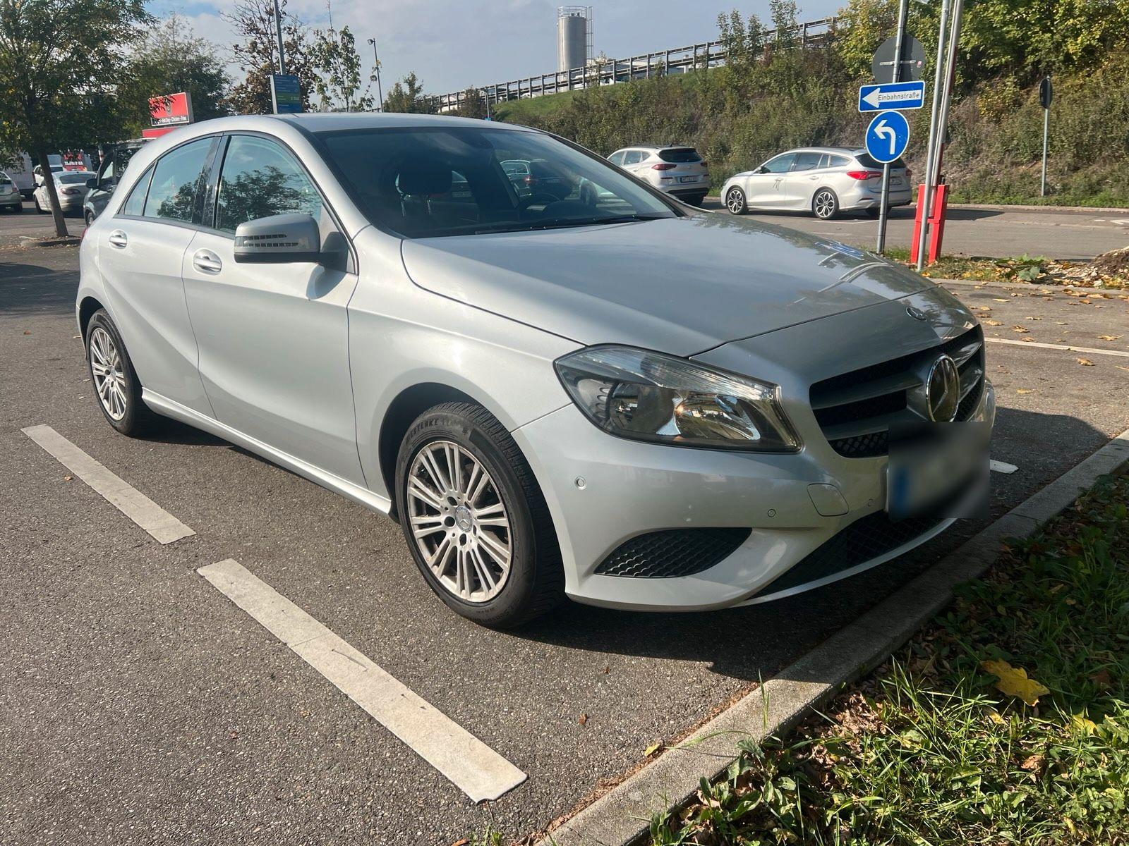 Mercedes-Benz A 180