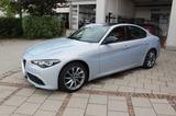 Alfa Romeo Giulia Ti Q4 MATRIX-LED/PANO-DACH - gebrauchte Alfa Romeo Giulia aus dem Jahr 2023