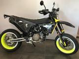 Husqvarna 701 Supermoto  " YELLOW EDITION - HUSQVARNA NEU