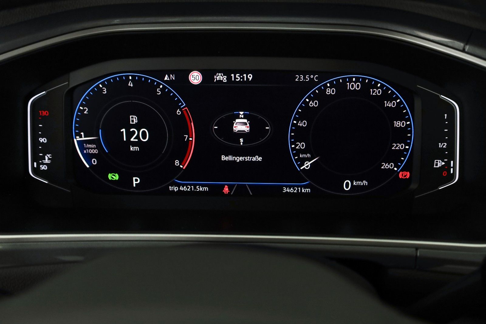 Fahrzeugabbildung Volkswagen T-Roc Style T.Leder,Navi,LED,ACC,SH,PDC,SR+WR