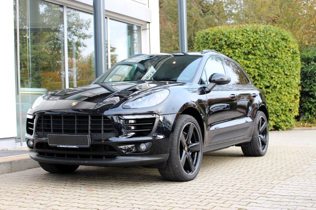 Porsche Macan S Diesel / PDLS / SPORTAUSPUFF / PANORAMA