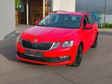 Skoda Octavia 1.6 TDI SCR TÜV Neu 