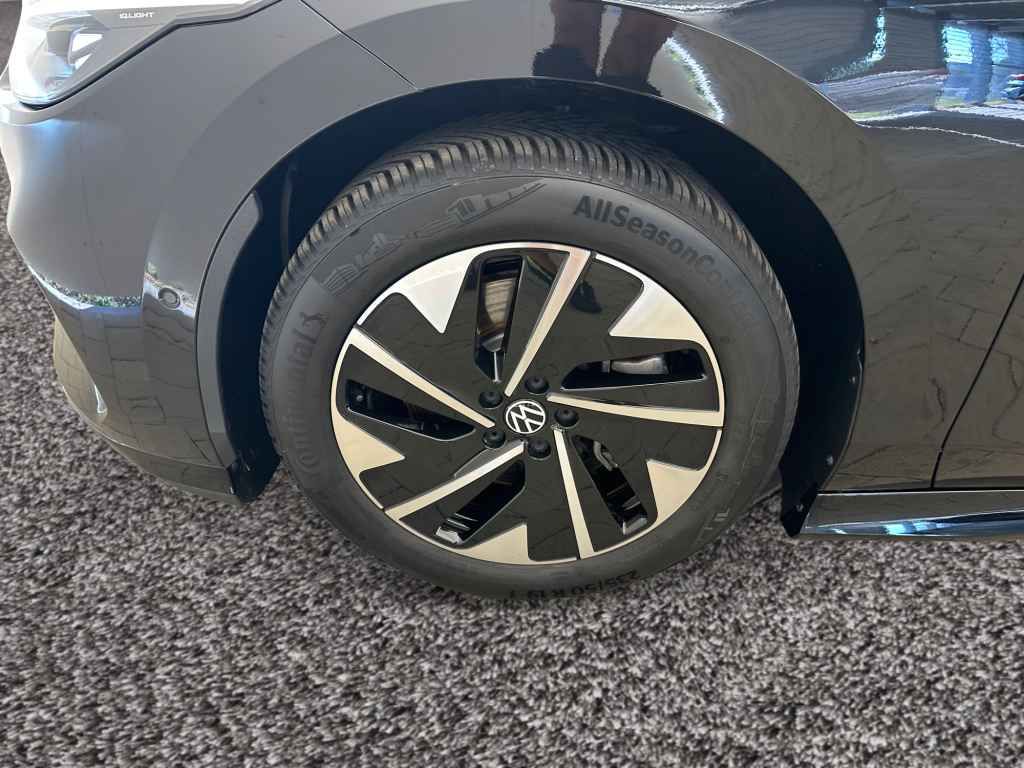 Volkswagen ID.7 Tourer Pro AHK WÄRME IQ NAV FSHZ HUD AREA foto 5
