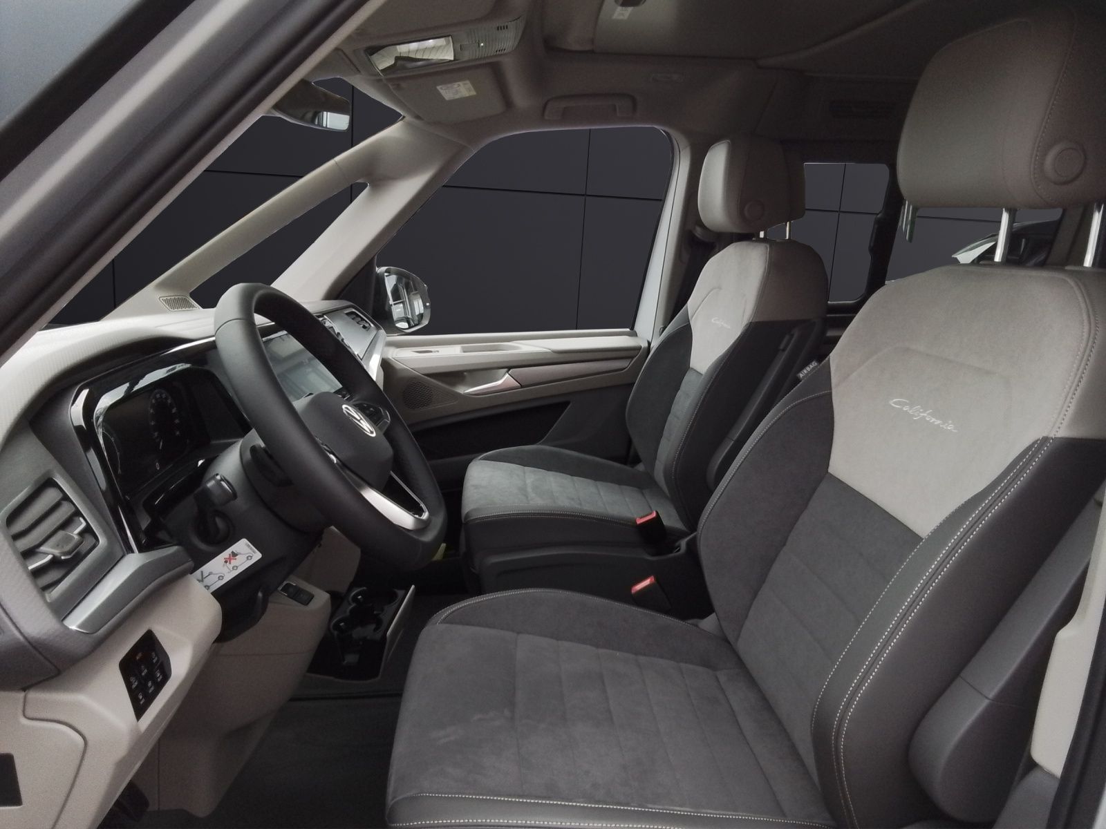 Fahrzeugabbildung Volkswagen T7 California Ocean 7-DSG ACC RFK NAVI STANDH. D