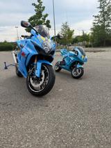 Suzuki GSX-R -1000 Rizla Limited Edition 23/200 - Angebote