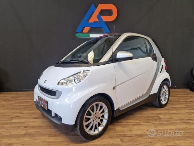 Smart SMART ForTwo 1000 52 kW MHD coupé MOTORE REVISIO