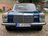 Mercedes-Benz 240D W115 /8 - Mercedes-Benz 240 mit Diesel-Antrieb