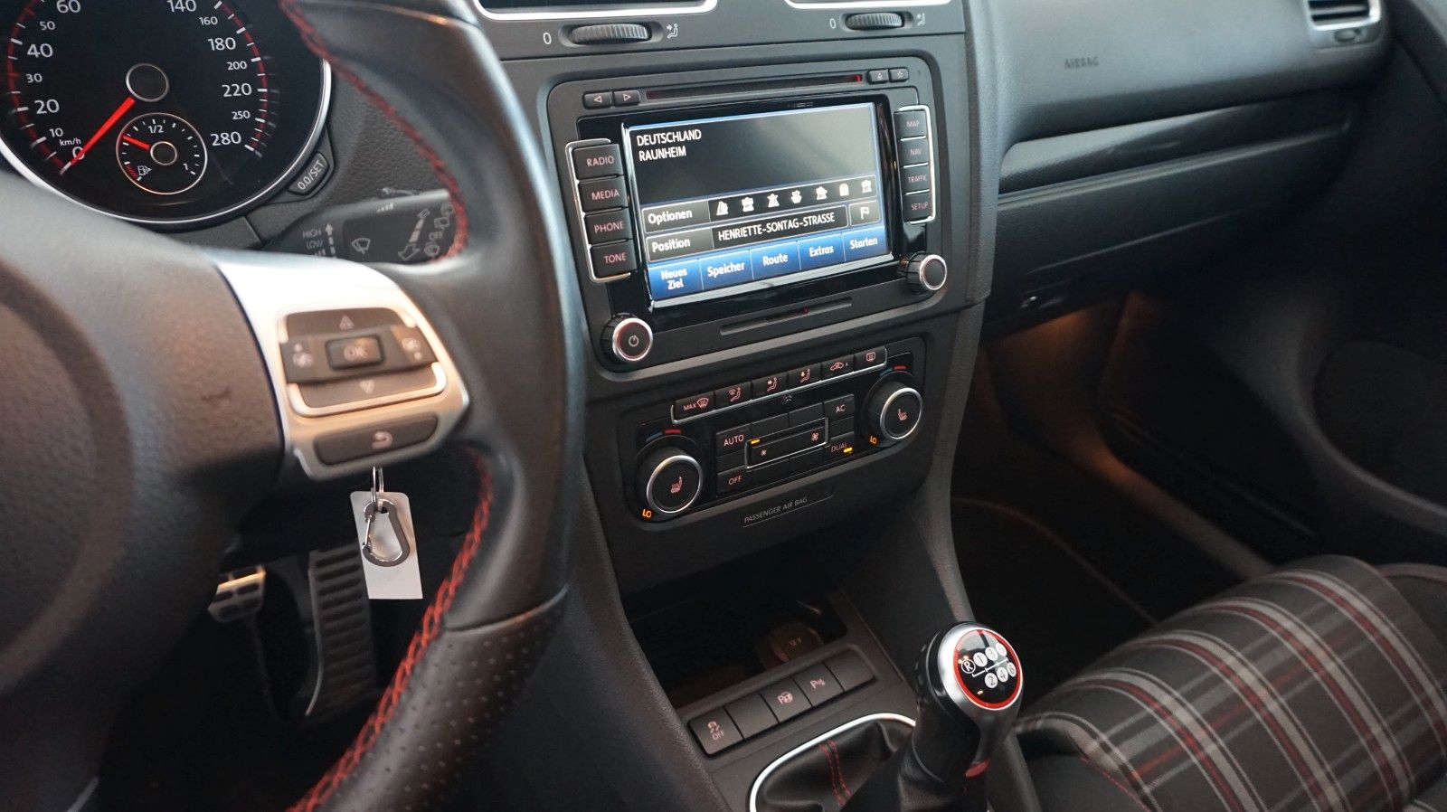 Fahrzeugabbildung Volkswagen Golf VI GTI Edition 35 Motor überholt