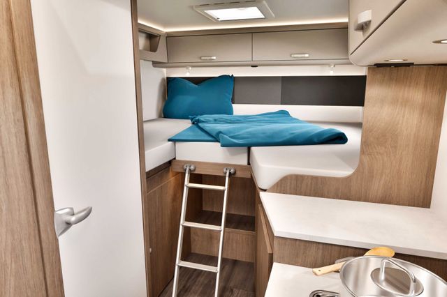 Carado T 338 Edition AUTOMATIK OHNE Hubbett NAVI XENON