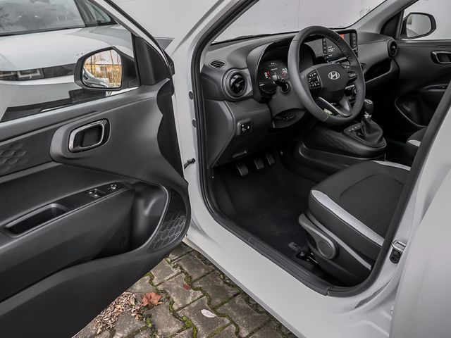 Hyundai i10 1.0 Trend Kamera Navi Spurhalteassistent