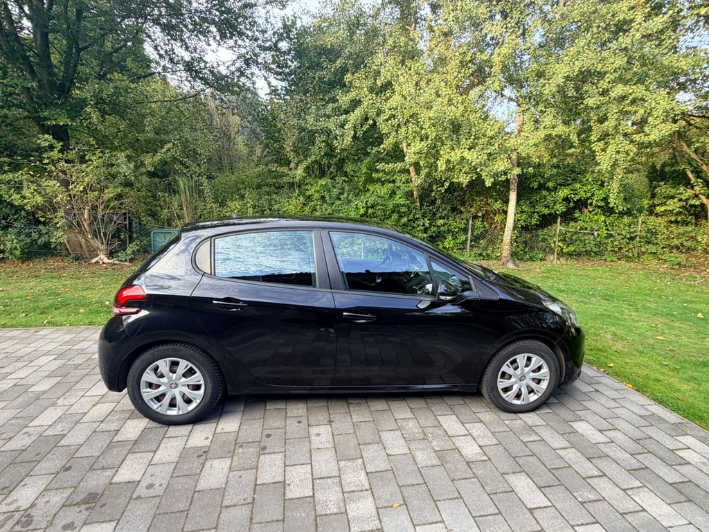 Image of Peugeot 208
