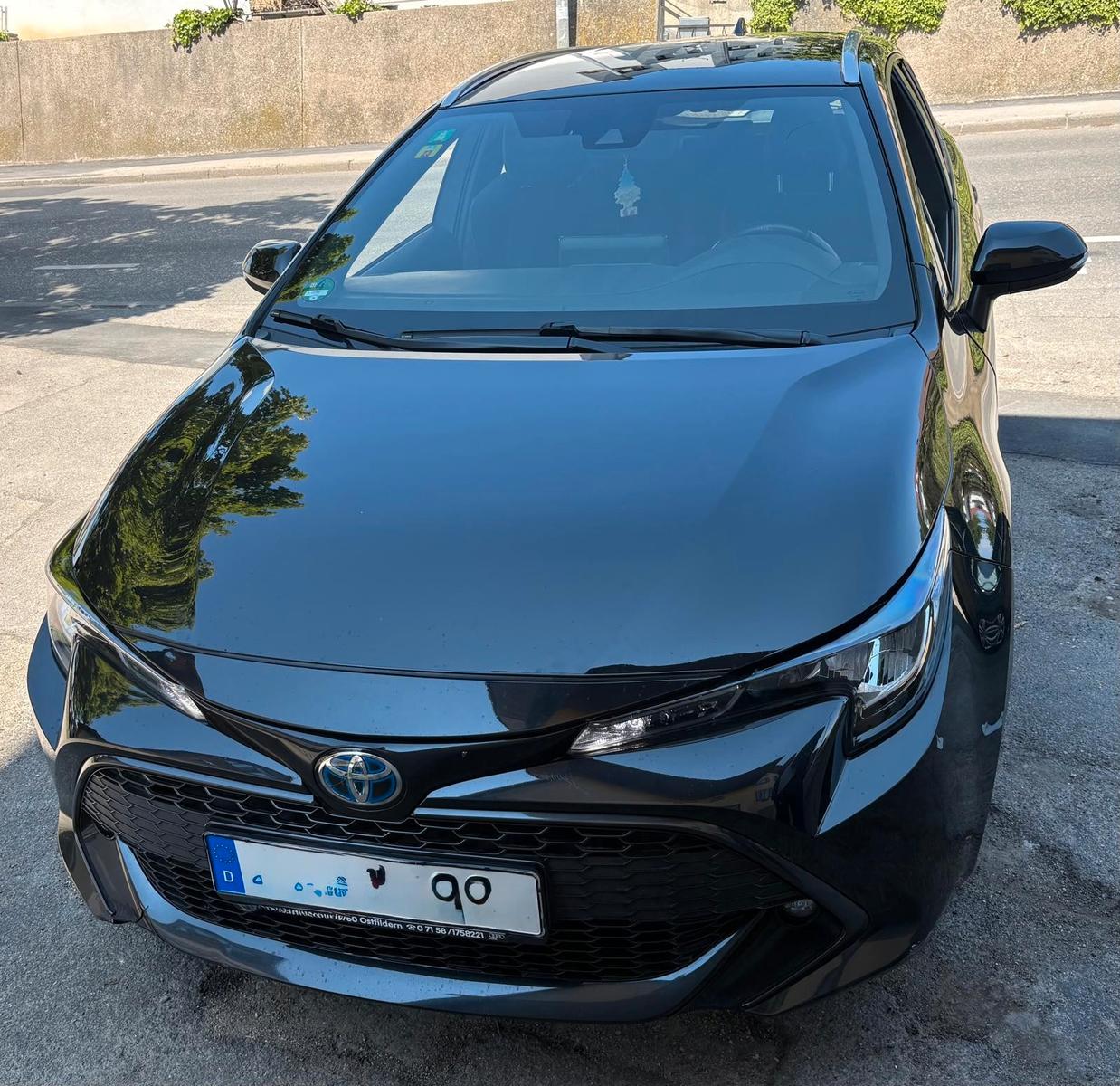 Toyota Corolla 1,8 Hybrid Comfort Touring Sports
