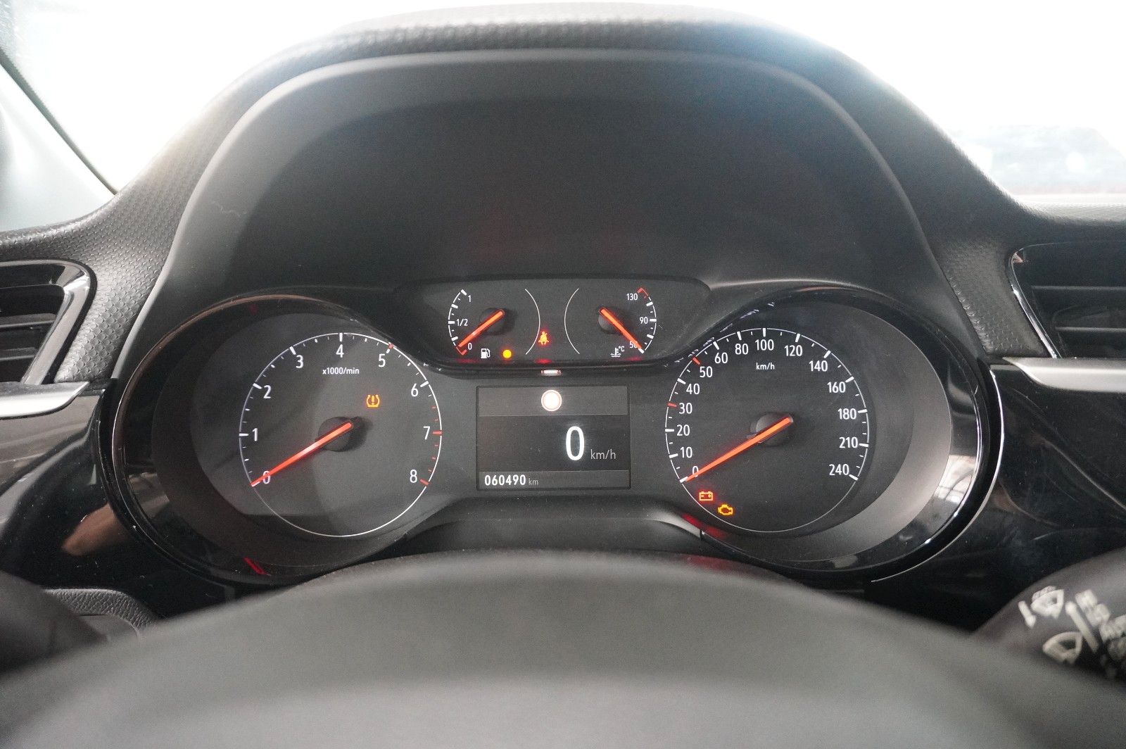 Fahrzeugabbildung Opel Corsa F 1.2 ELEGANCE NAVI/LED/TEMP/PDC/KLIMA/USB