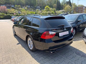 BMW 320 - 2