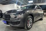 Maserati Levante GranLusso Q4 - Maserati Levante GRANLUSSO mit Benzin-Antrieb