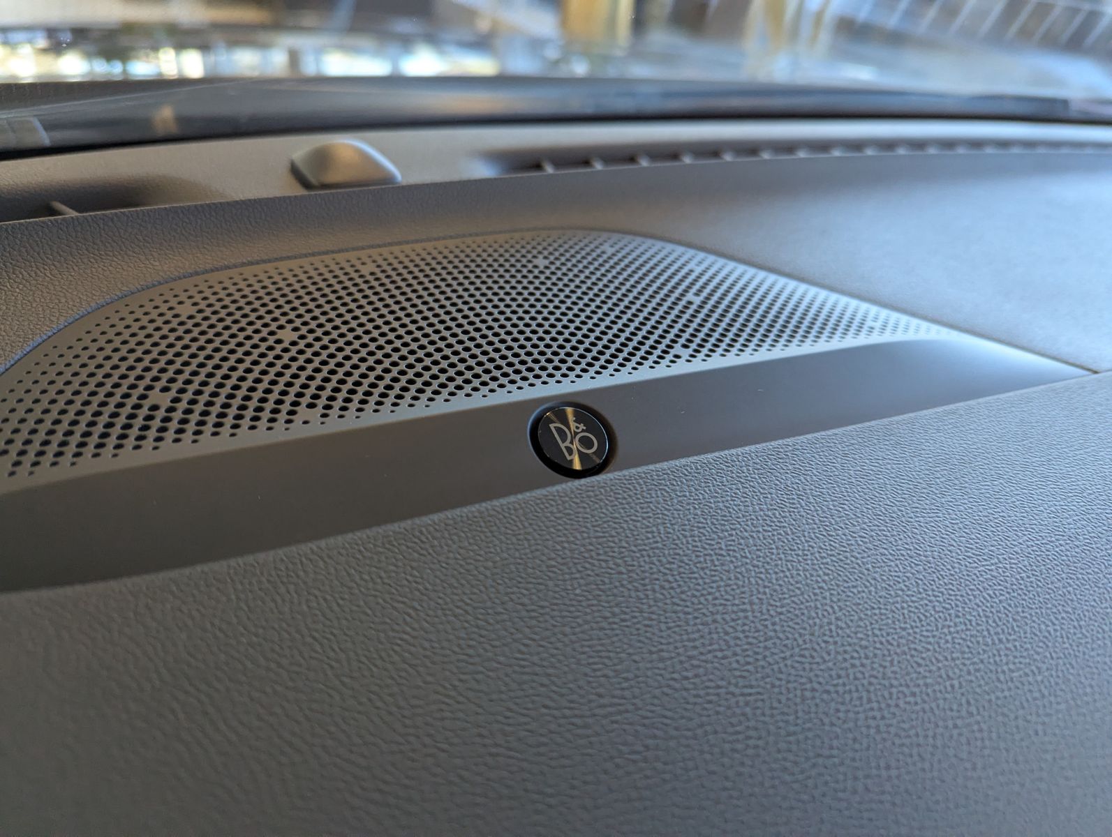 Fahrzeugabbildung Ford Focus 1.0 ST-Line X Styling Matrix B&O Pano 18"