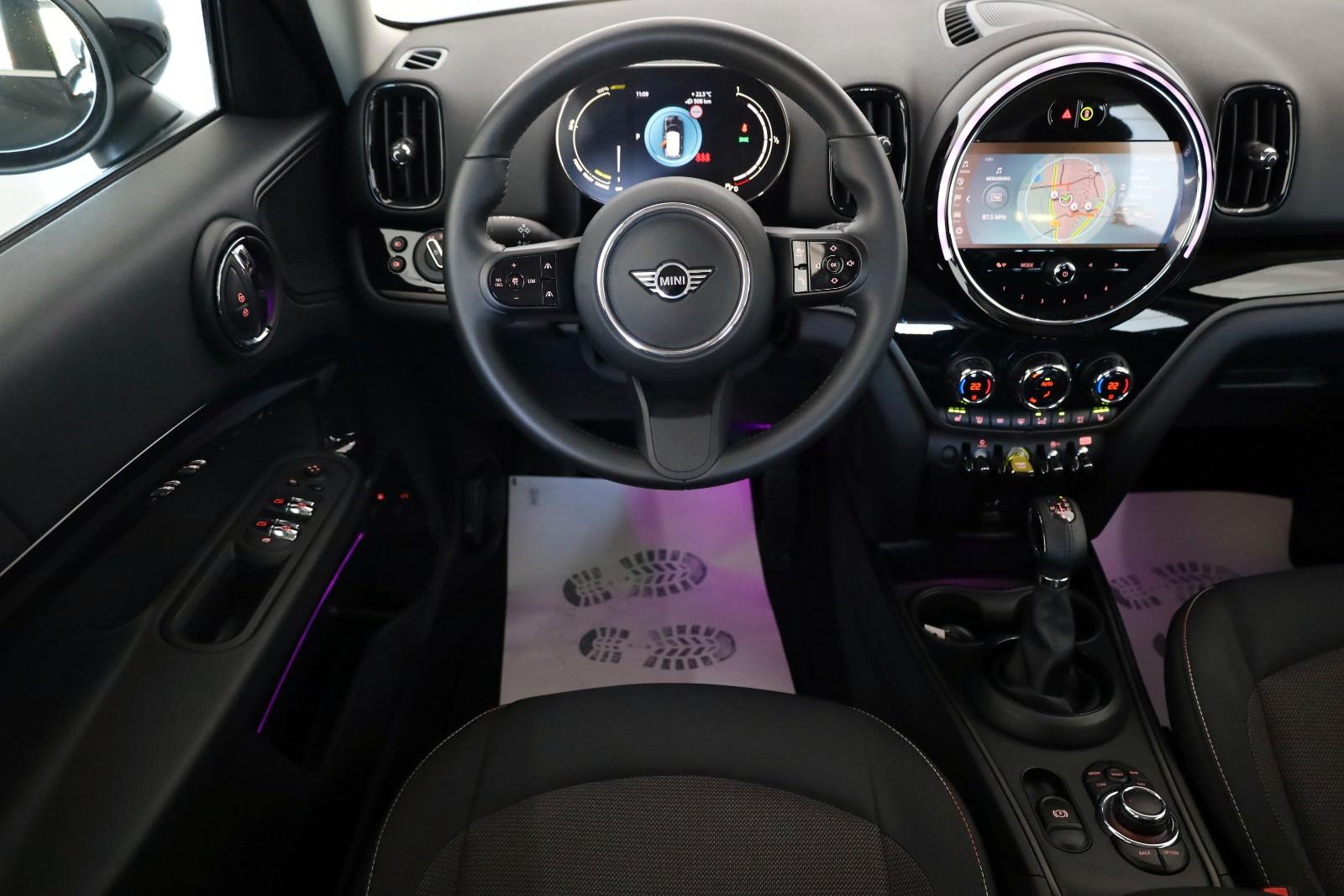 MINI Countryman Cooper SE Essential Trim All4,ACC,Nav