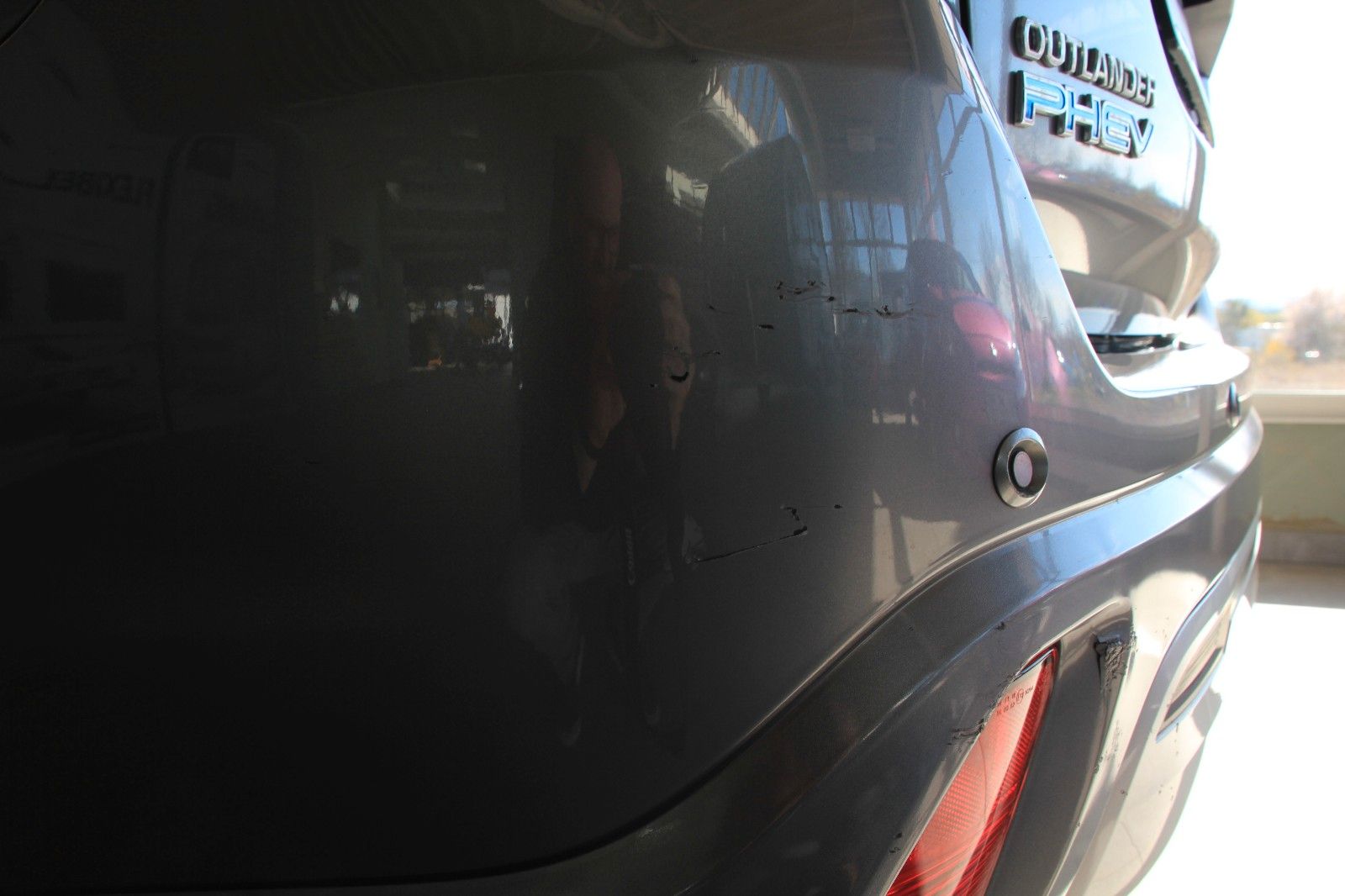Fahrzeugabbildung Mitsubishi Outlander PHEV Plus mit FA-Paket