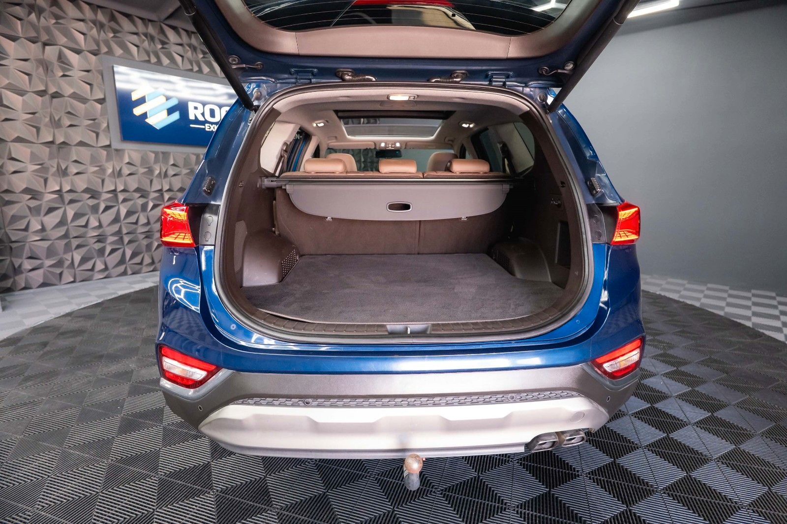 Fahrzeugabbildung Hyundai Santa Fe Premium 4WD 8G*Pano*ACC*LED*DAB*21Zoll*