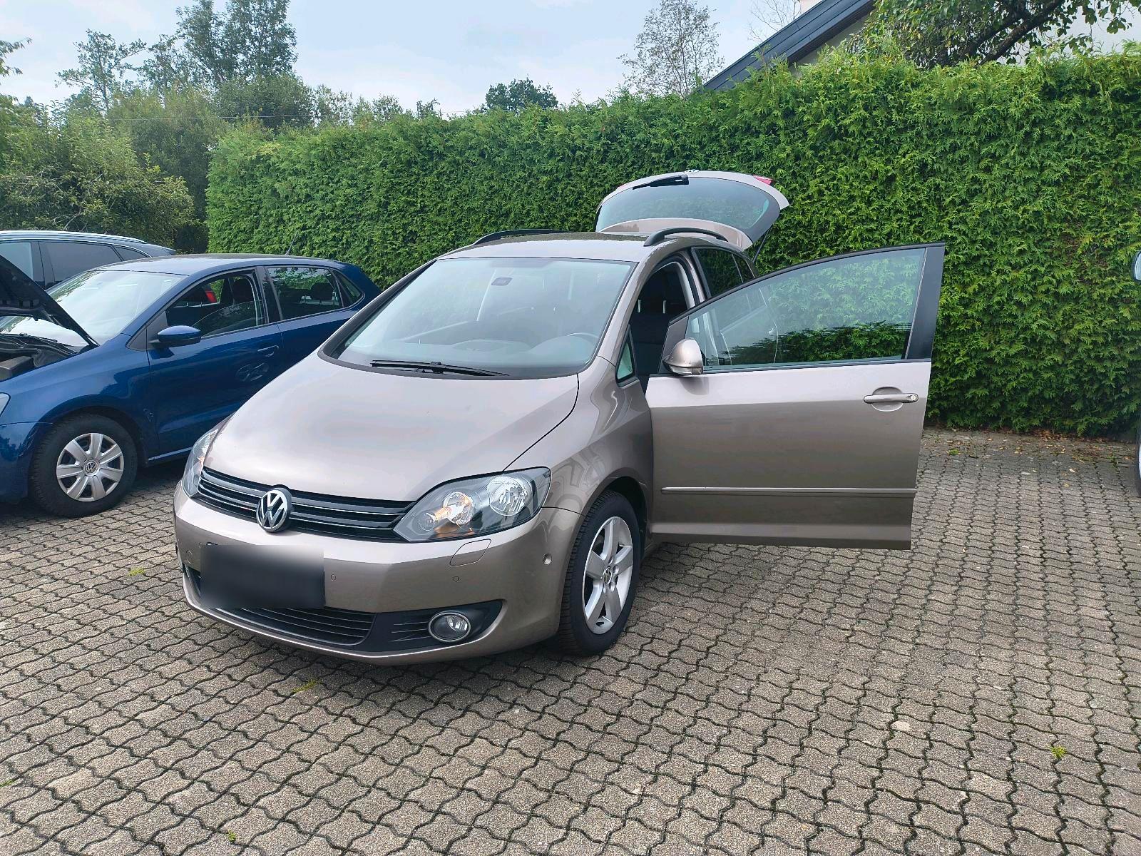 Volkswagen Golf Plus 2011 — engine