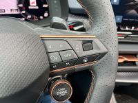 CUPRA Terramar 1.5 eTSI DSG SHZ NAV PANO AHK 3J GAR bei Autohaus Landmann & Maier OHG