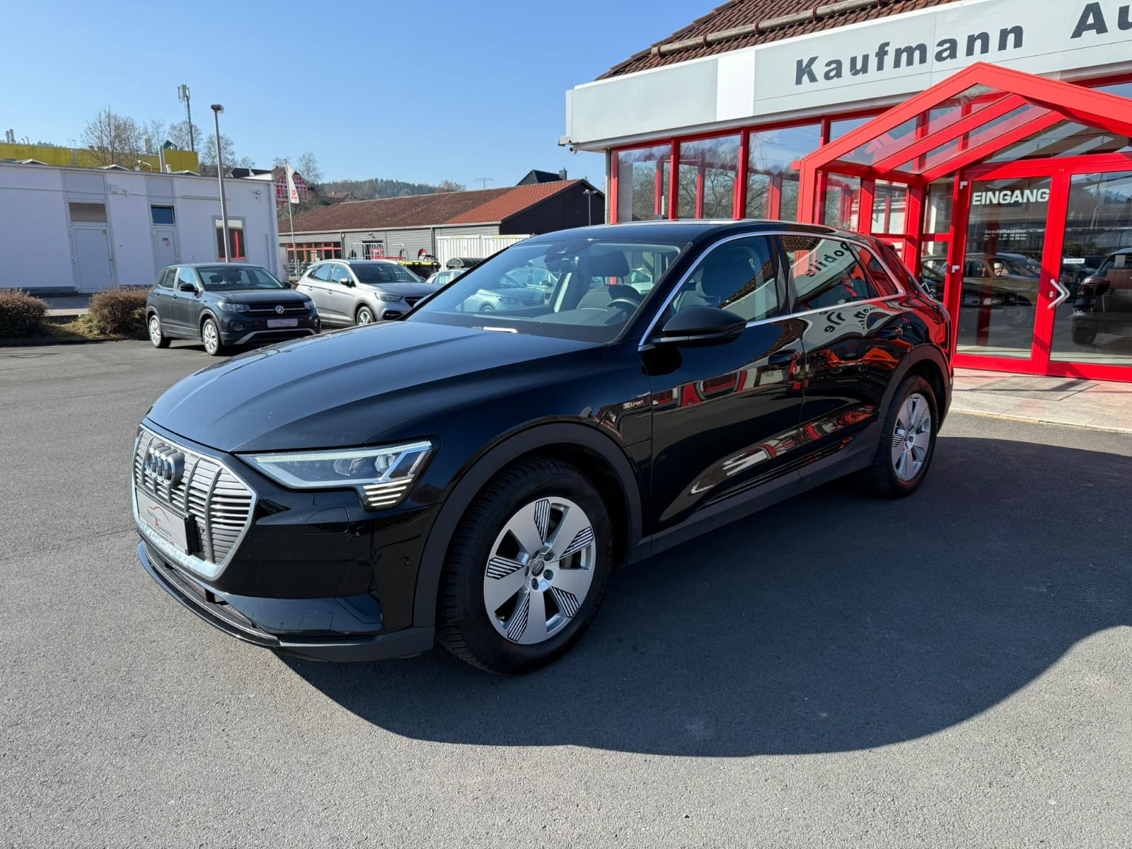 Audi e-tron 50 quattro