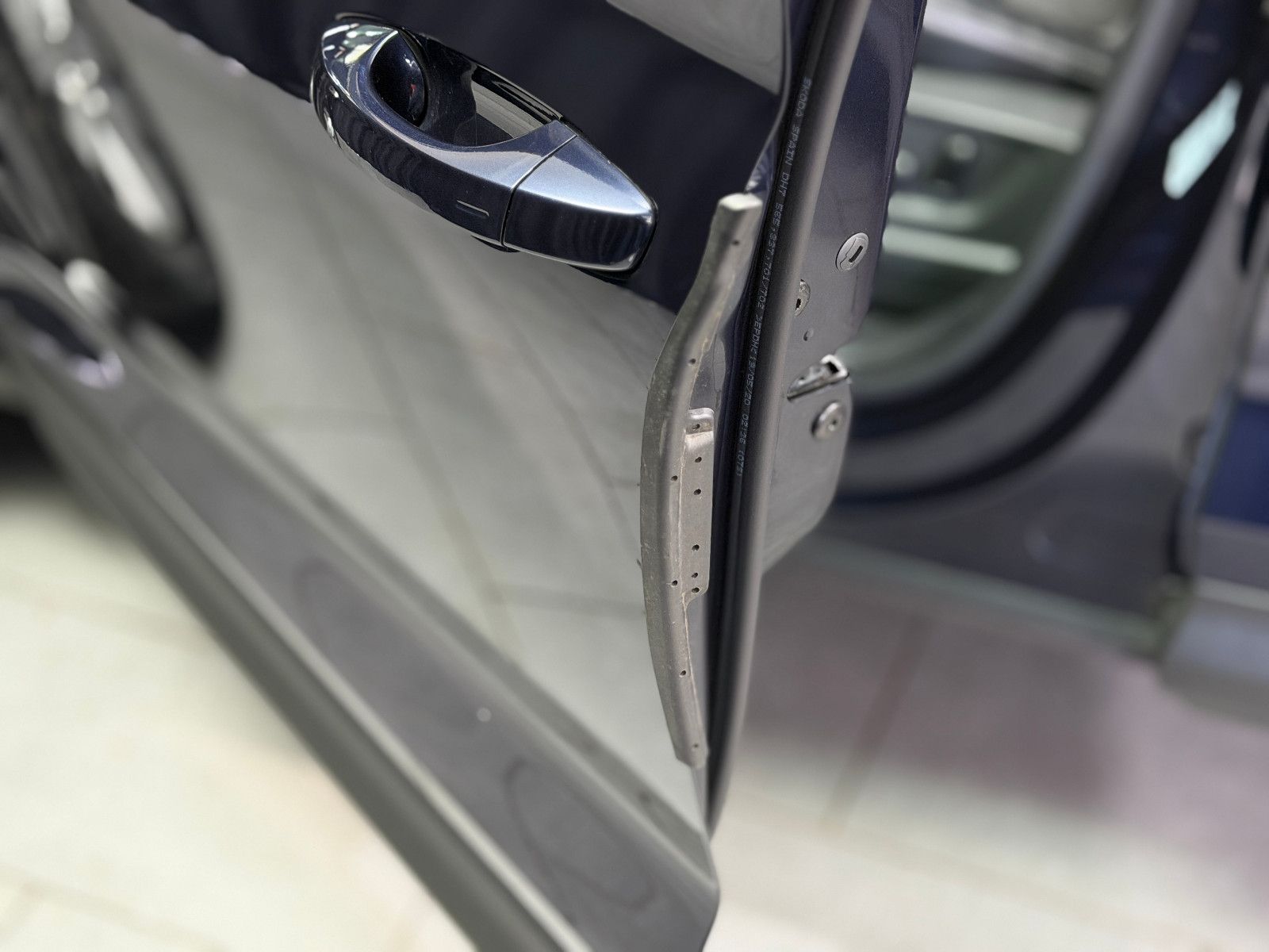 Fahrzeugabbildung SKODA Kodiaq Style 4x4|7-SITZER|NAVI|DSG|KEYLESS|AHK