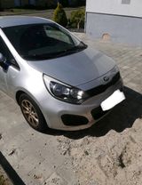 Kia Rio 1.2 orginal Km - Kia Rio mit Diesel-Antrieb: 1.1