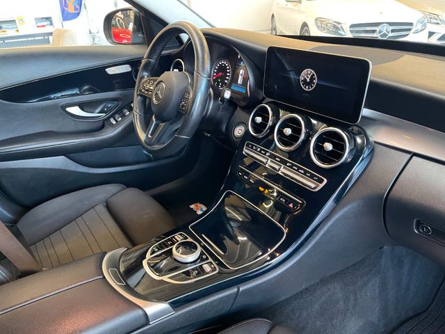 Mercedes-Benz C 220d T-Modell *NAVI*LED*AHK*MBUX*19%*