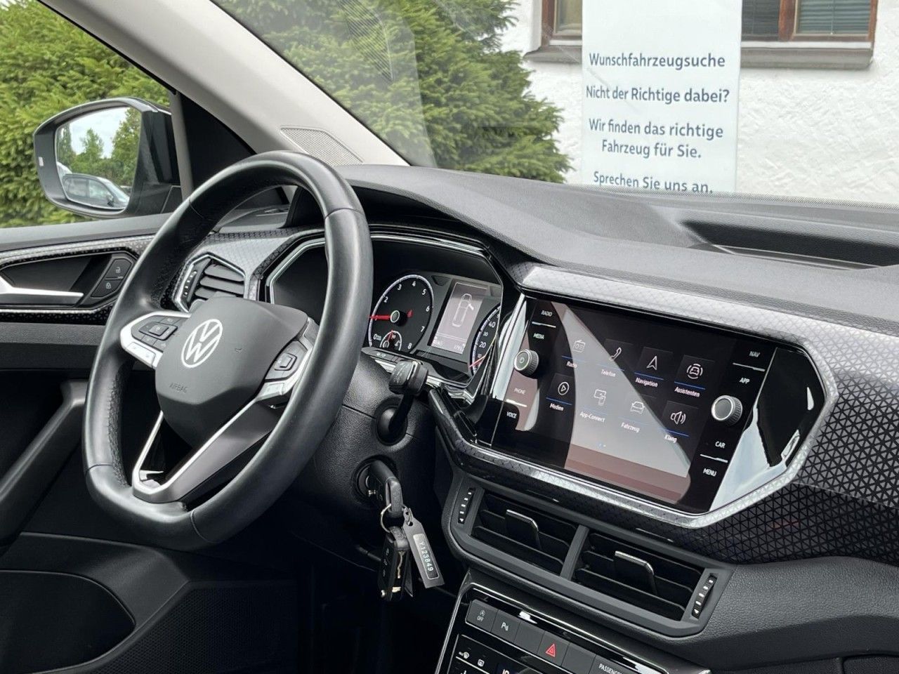 Volkswagen T-Cross - Bild 13