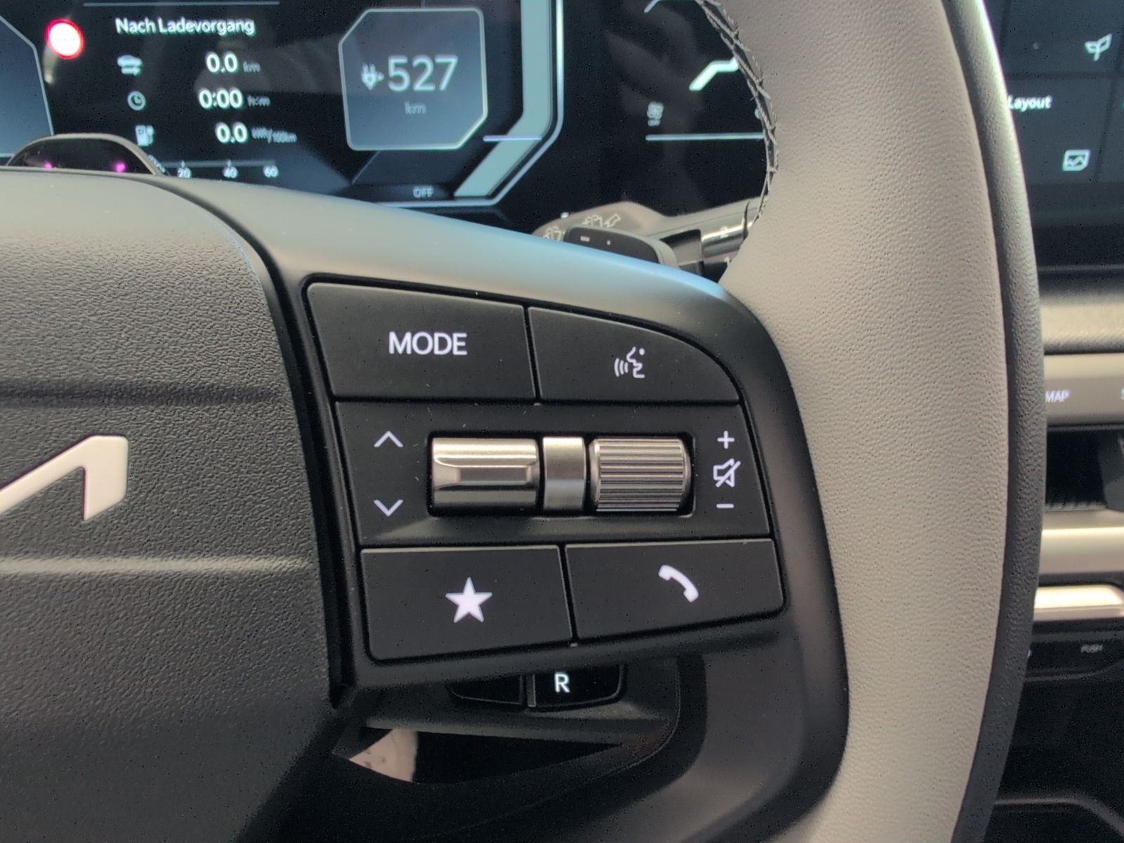 KIA EV4 Earth 81.4-kWh FWD Upgrade Technology – Bild 29