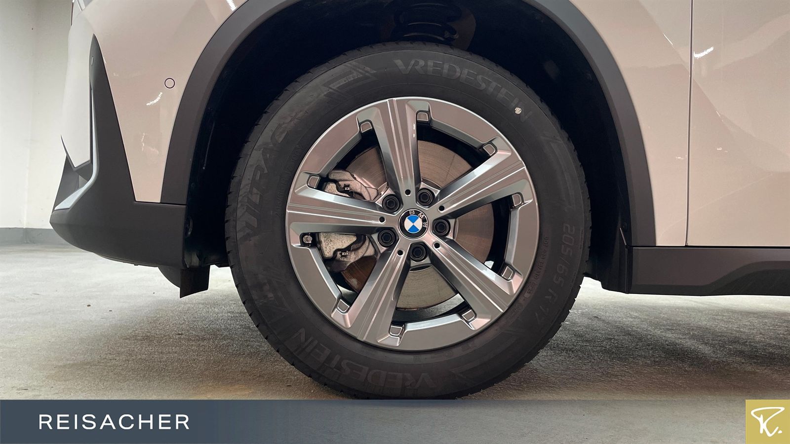 BMW X1 xDrive23d A AHK DAB Keyless Sportsitze foto 3