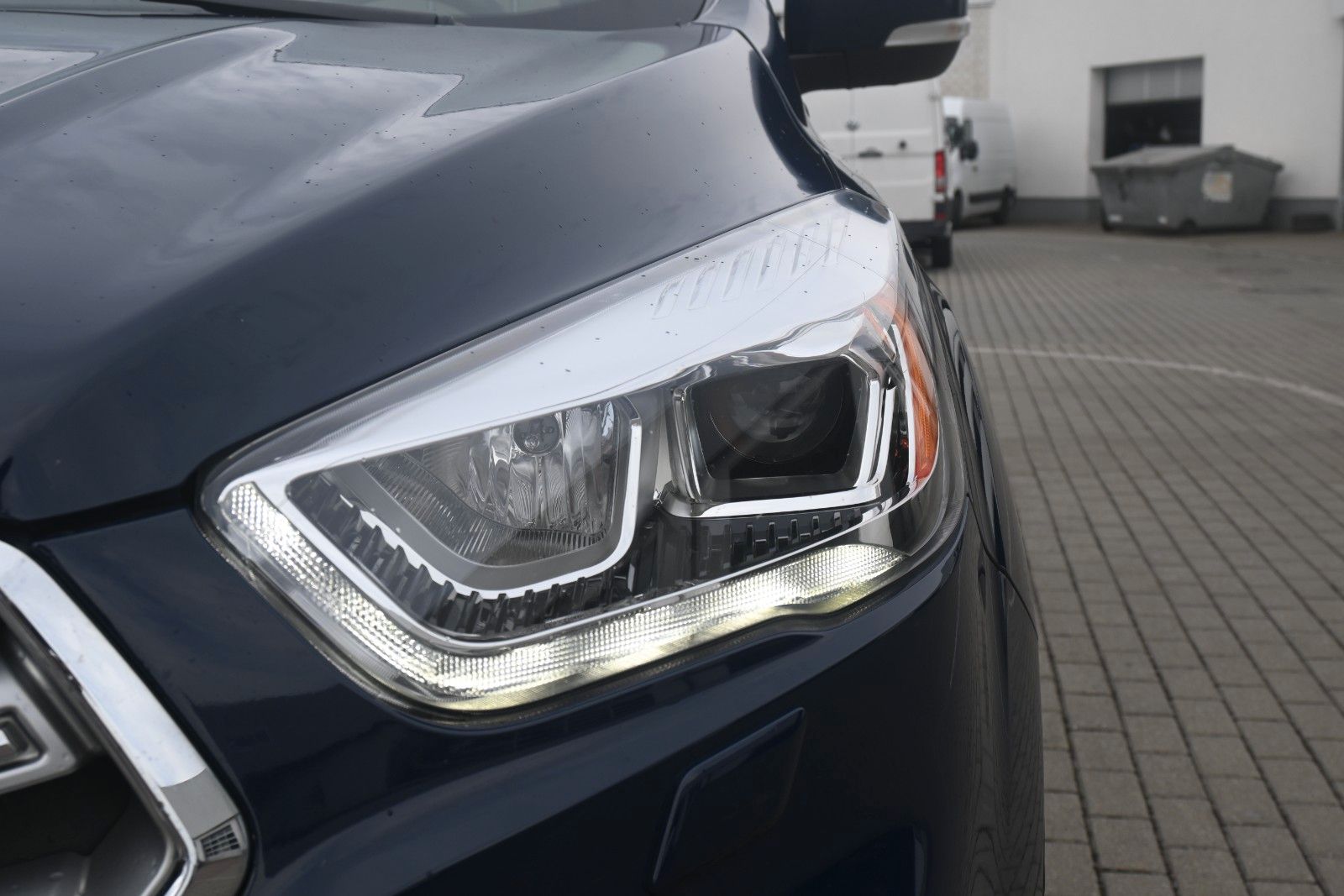 Fahrzeugabbildung Ford Kuga  2.0 TDCi Autom. 4x4 Titanium*FSHZG*RFK*AHK