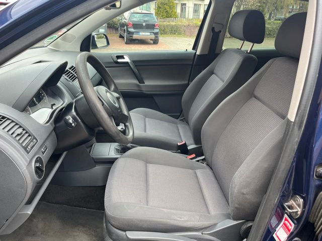 VW Polo 1.2 47kW Basis Plus-Paket*TÜV/AU NEU* Bild 8