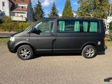 Volkswagen T5 2,5TDII Wohnmob. Zul AHK Standh Navi Bett - VW T5 Gebrauchtwagen in Berlin