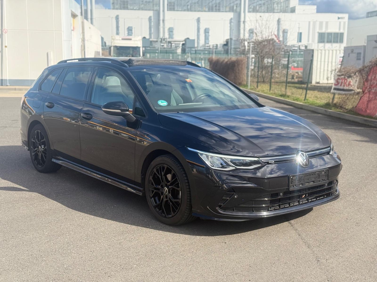 Volkswagen Golf VIII Variant R-Line eTSI