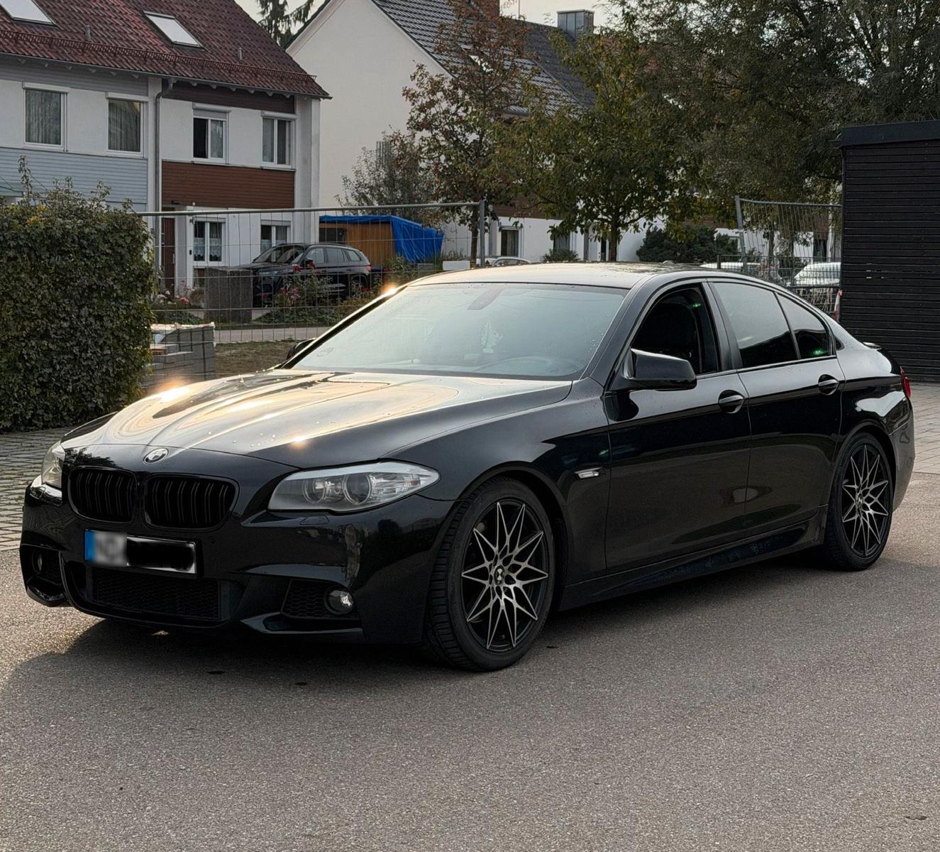 BMW 525