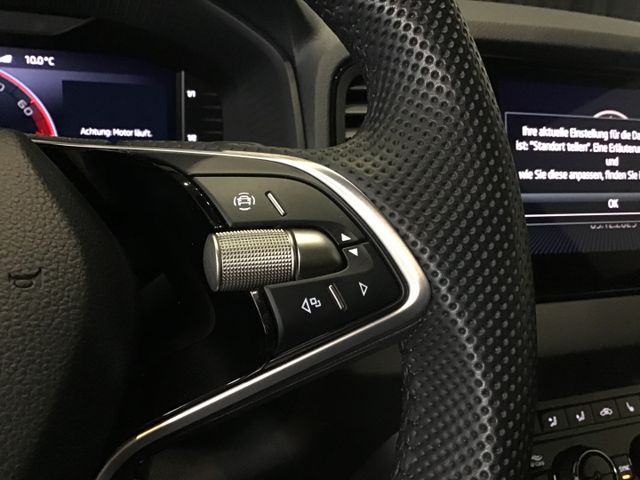 Fahrzeugabbildung Skoda Karoq Sportline 1.5TSI DSG/ACC/Navi/Matrix/DAB