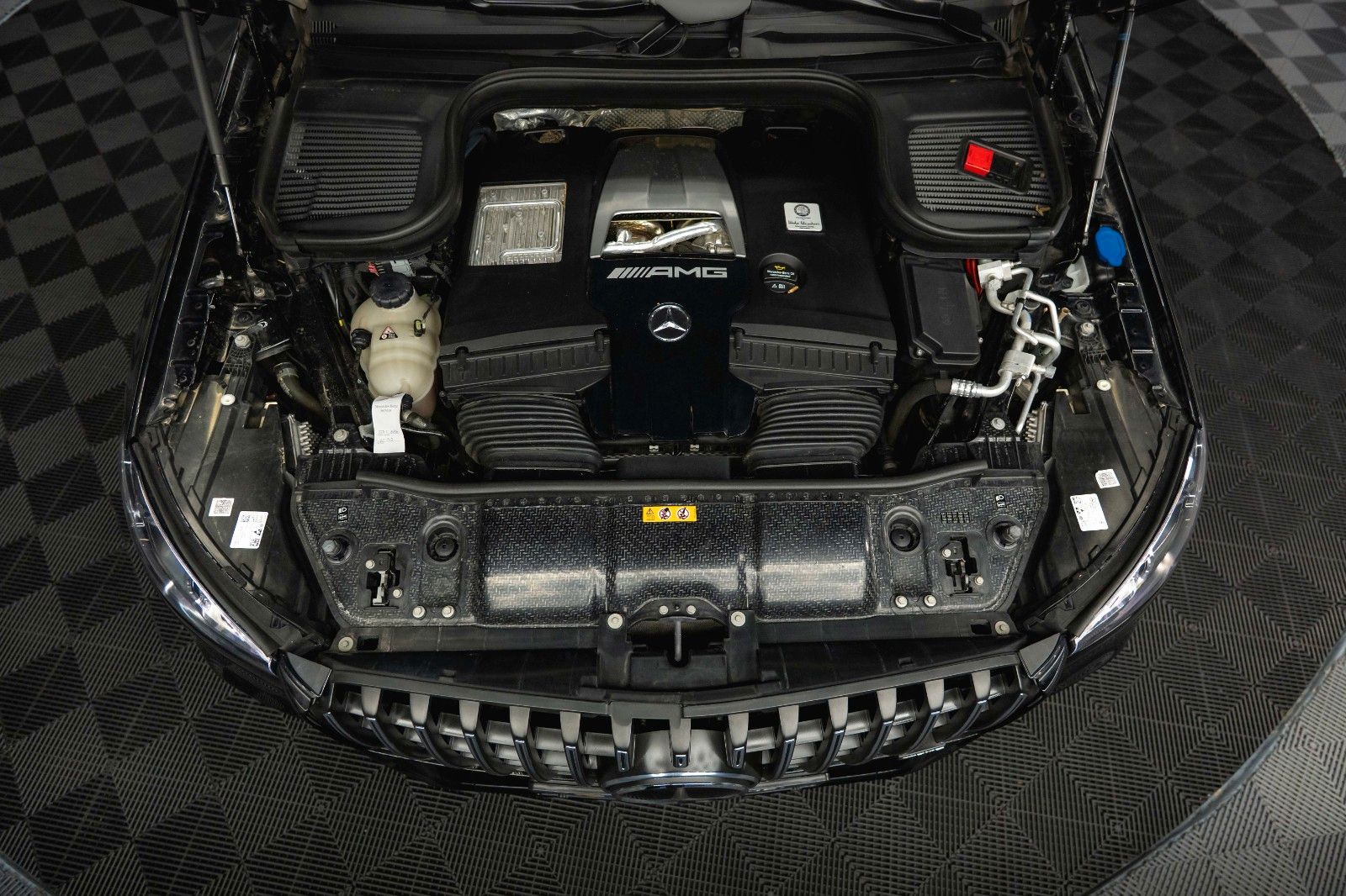 Fahrzeugabbildung Mercedes-Benz GLS 63 AMG 4Matic+ Driver's Package Carbon *ACC*