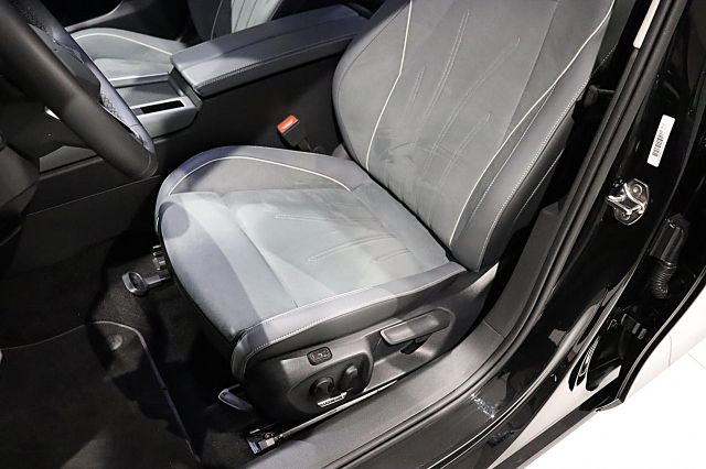 Passat Variant Business 2.0 TDI DSG NEUES MODELL