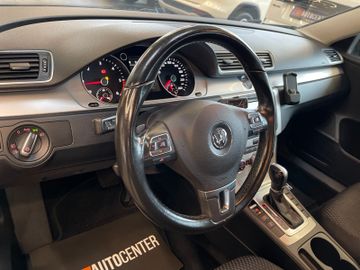 Volkswagen Passat Variant *PDC*SHZ*KLIMA*NAVI*PDC*