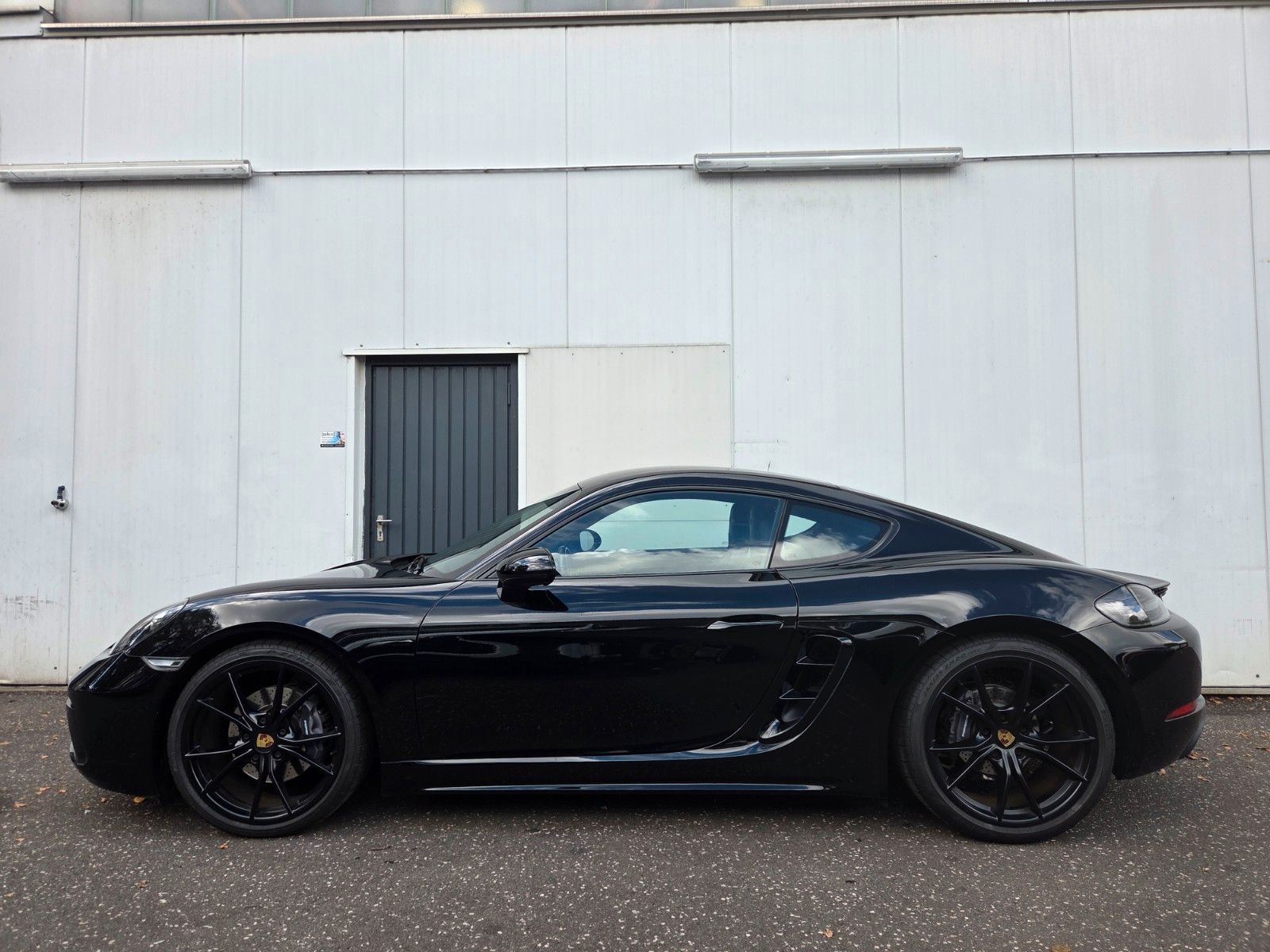 2019 Porsche Cayman