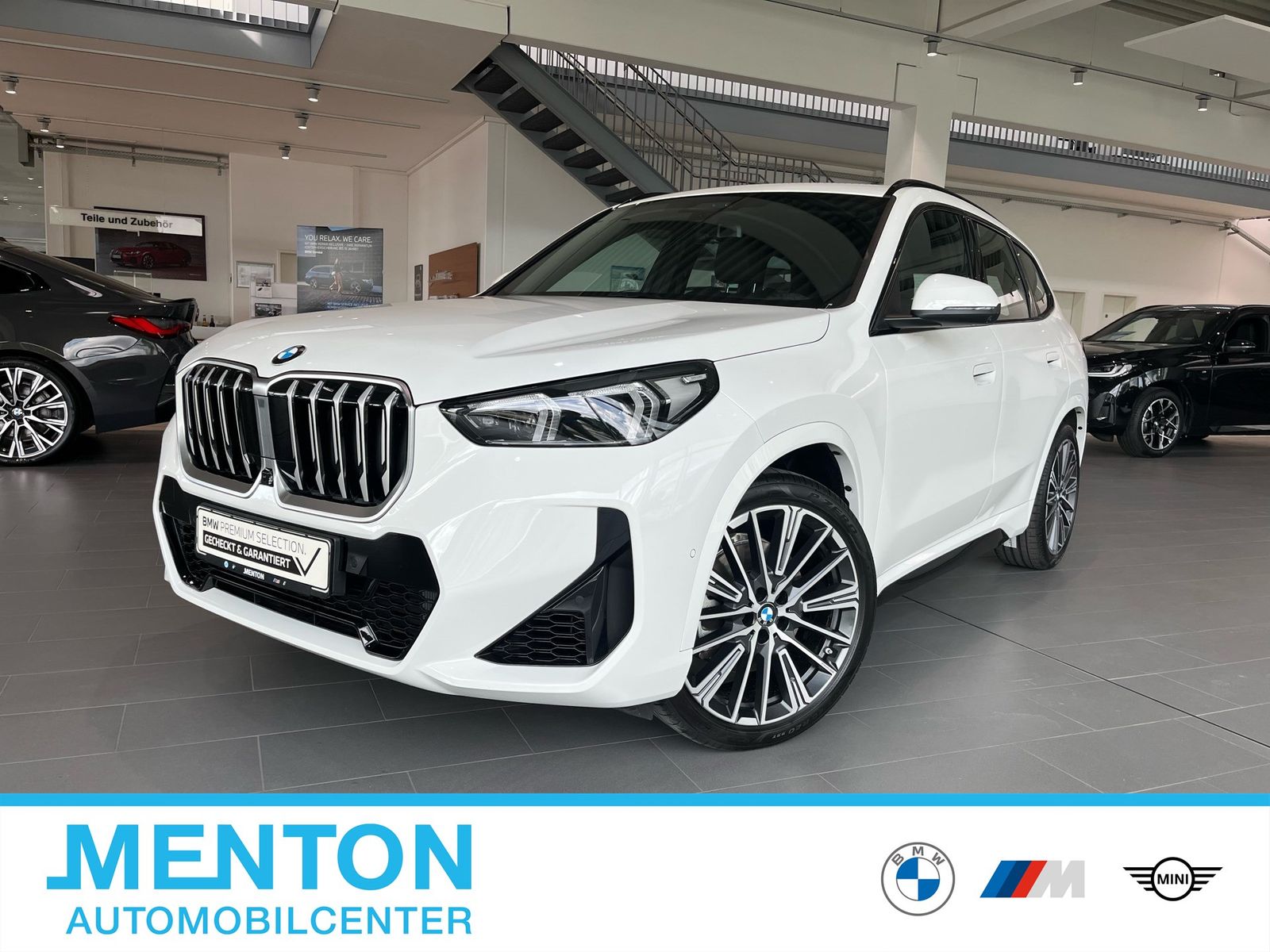 BMW X1 xDrive23i M Sportpaket HuD foto 1