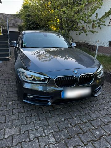 BMW BMW 1er F20 118d Sportline, TÜV bis 3/28
